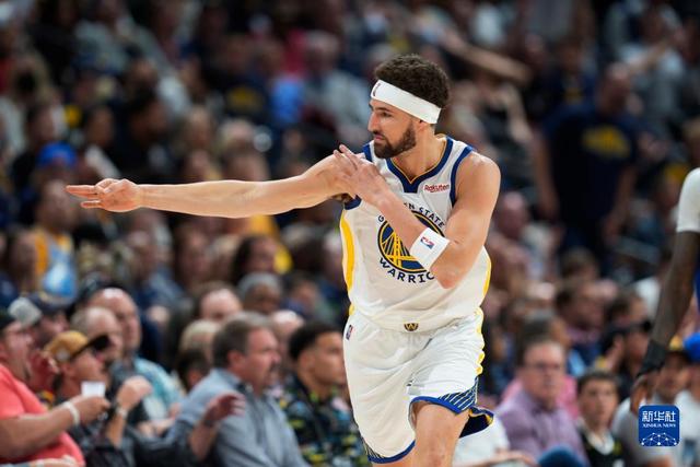 27岁才踏入NBA，这位落选控卫在黄蜂留下印记
